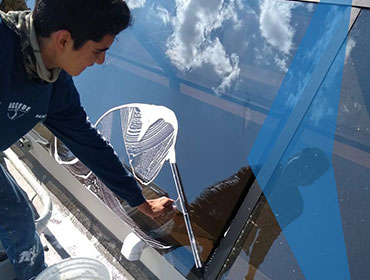 Limpieza y detallado de vidrios